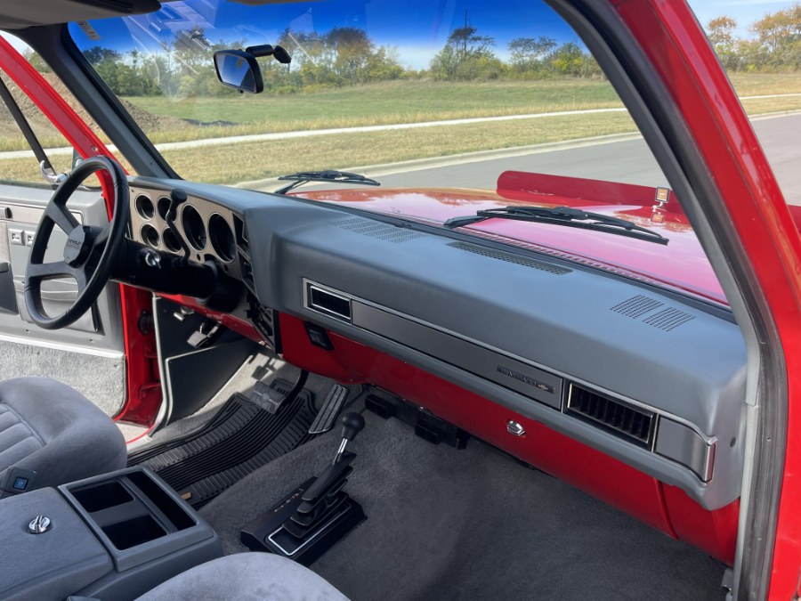 1989 Chevrolet Blazer V10 4WD, available for sale in Darien, Wisconsin | Geneva Motor Cars. Darien, Wisconsin 1989 Chevrolet Blazer V10 4WD, available for sale in Darien, Wisconsin | Geneva Motor Cars. Darien, Wisconsin