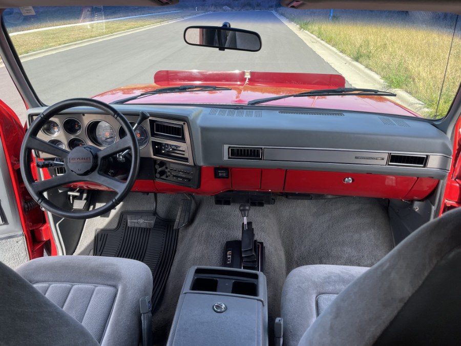 1989 Chevrolet Blazer V10 4WD, available for sale in Darien, Wisconsin | Geneva Motor Cars. Darien, Wisconsin 1989 Chevrolet Blazer V10 4WD, available for sale in Darien, Wisconsin | Geneva Motor Cars. Darien, Wisconsin