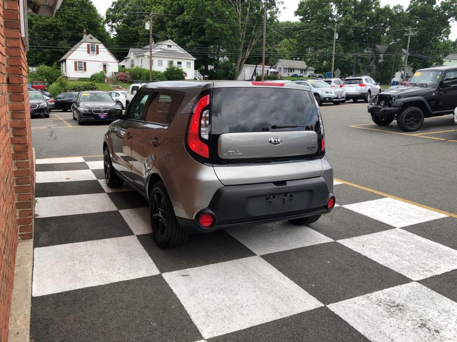 2015 Kia Soul 5dr Wgn Manual, available for sale in Waterbury, Connecticut | National Auto Brokers, Inc.. Waterbury, Connecticut 2015 Kia Soul 5dr Wgn Manual, available for sale in Waterbury, Connecticut | National Auto Brokers, Inc.. Waterbury, Connecticut
