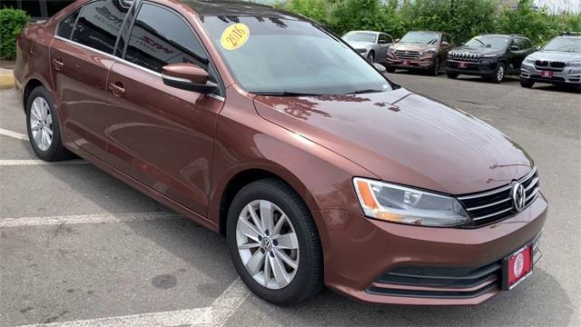2016 Volkswagen Jetta 1.4T SE, available for sale in Stratford, Connecticut | Wiz Leasing Inc. Stratford, Connecticut 2016 Volkswagen Jetta 1.4T SE, available for sale in Stratford, Connecticut | Wiz Leasing Inc. Stratford, Connecticut