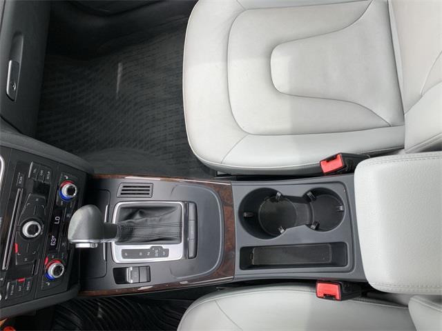 2013 Audi A4 2.0T Premium Plus, available for sale in Stratford, Connecticut | Wiz Leasing Inc. Stratford, Connecticut 2013 Audi A4 2.0T Premium Plus, available for sale in Stratford, Connecticut | Wiz Leasing Inc. Stratford, Connecticut
