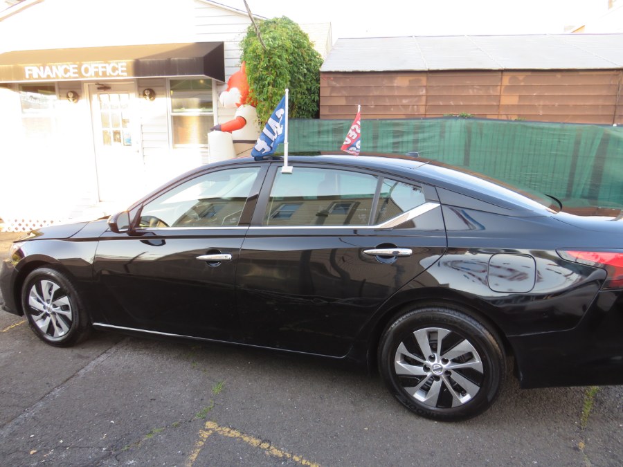 Used Nissan Altima 2.5 S Sedan 2020 | Road Masters II INC. Middle Village, New York Used Nissan Altima 2.5 S Sedan 2020 | Road Masters II INC. Middle Village, New York