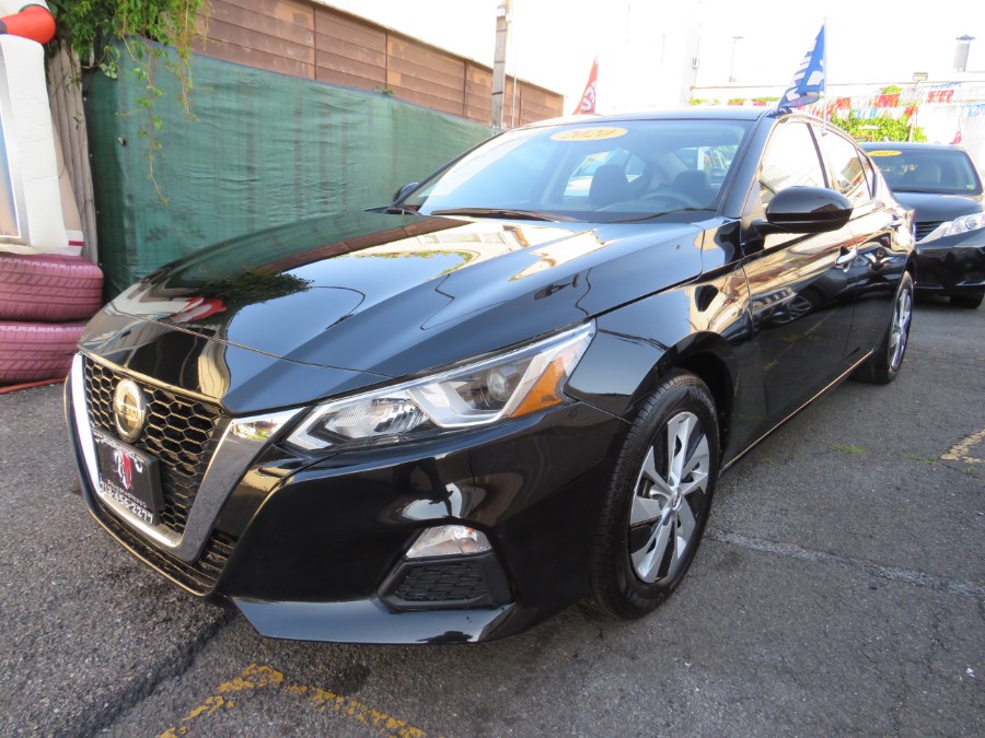 Used Nissan Altima 2.5 S Sedan 2020 | Road Masters II INC. Middle Village, New York Used Nissan Altima 2.5 S Sedan 2020 | Road Masters II INC. Middle Village, New York