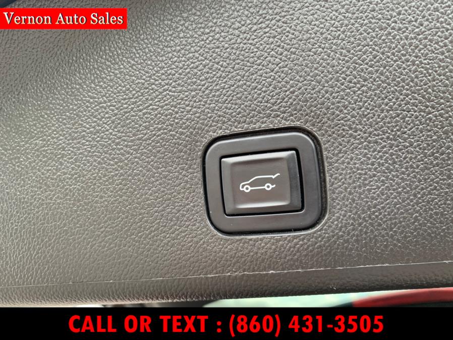 Used Cadillac SRX AWD 4dr Luxury Collection 2015 | Vernon Auto Sale & Service. Manchester, Connecticut Used Cadillac SRX AWD 4dr Luxury Collection 2015 | Vernon Auto Sale & Service. Manchester, Connecticut