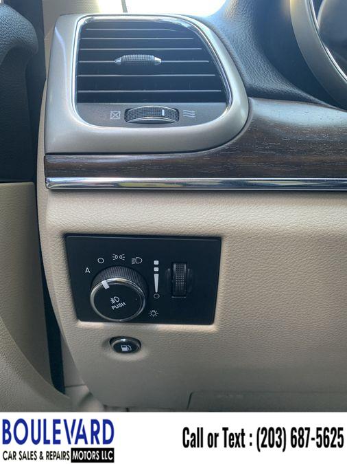 2015 Jeep Grand Cherokee Limited Sport Utility 4D, available for sale in New Haven, Connecticut | Boulevard Motors LLC. New Haven, Connecticut 2015 Jeep Grand Cherokee Limited Sport Utility 4D, available for sale in New Haven, Connecticut | Boulevard Motors LLC. New Haven, Connecticut