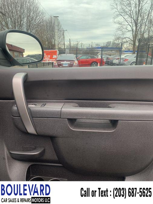 Used GMC Sierra 1500 Crew Cab SLE Pickup 4D 5 3/4 ft 2012 | Boulevard Motors LLC. New Haven, Connecticut Used GMC Sierra 1500 Crew Cab SLE Pickup 4D 5 3/4 ft 2012 | Boulevard Motors LLC. New Haven, Connecticut