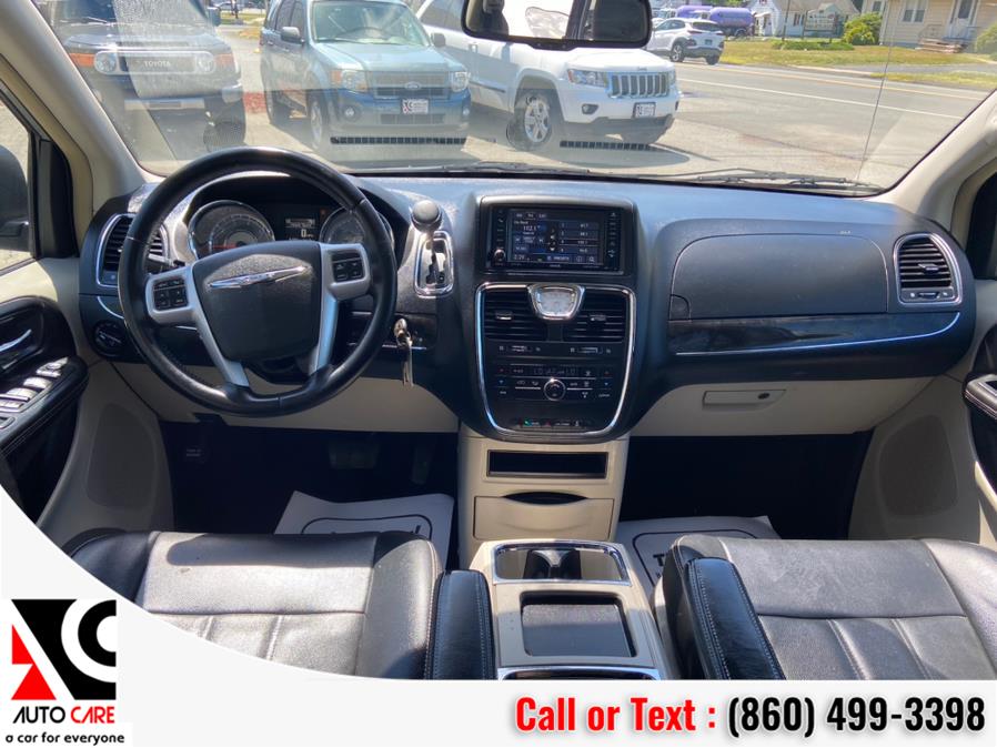 Used Chrysler Town & Country 4dr Wgn Touring 2013 | Auto Care Motors. Vernon , Connecticut Used Chrysler Town & Country 4dr Wgn Touring 2013 | Auto Care Motors. Vernon , Connecticut