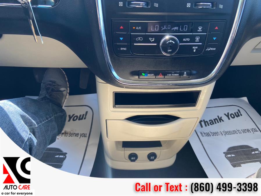 Used Chrysler Town & Country 4dr Wgn Touring 2013 | Auto Care Motors. Vernon , Connecticut Used Chrysler Town & Country 4dr Wgn Touring 2013 | Auto Care Motors. Vernon , Connecticut