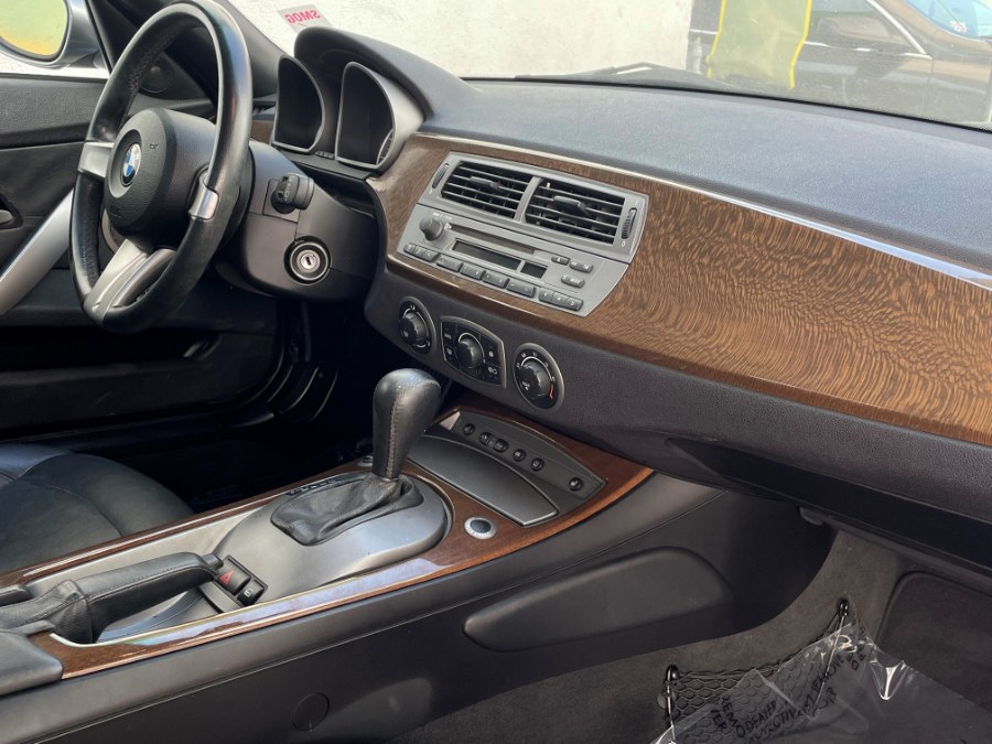Used BMW Z4 Z4 2dr Roadster 2.5i 2003 | Green Light Auto. Corona, California Used BMW Z4 Z4 2dr Roadster 2.5i 2003 | Green Light Auto. Corona, California