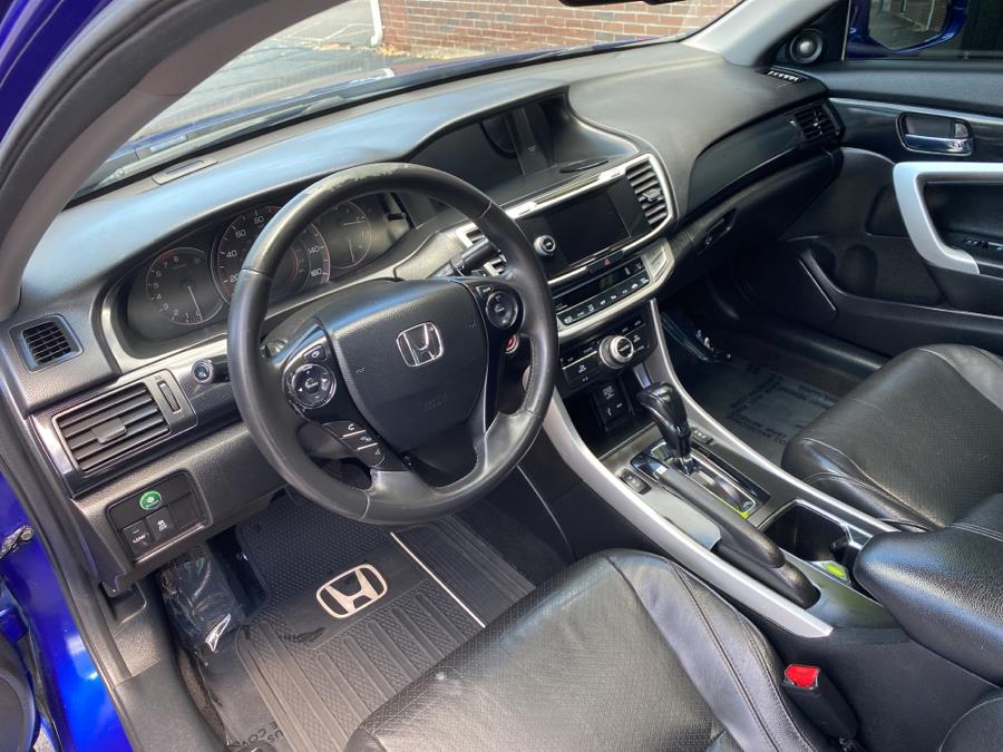 Used Honda Accord Coupe 2dr V6 Auto EX-L w/Navi 2015 | Newfield Auto Sales. Middletown, Connecticut Used Honda Accord Coupe 2dr V6 Auto EX-L w/Navi 2015 | Newfield Auto Sales. Middletown, Connecticut