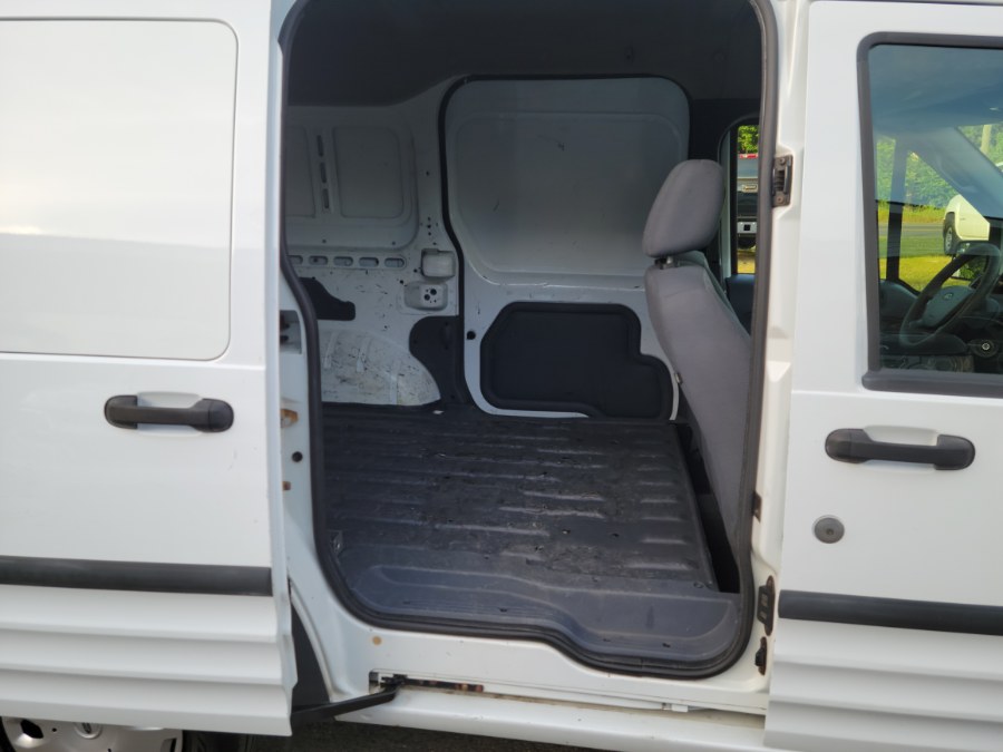2013 Ford Transit Connect 114.6" XLT w/o side or rear door glass, available for sale in East Windsor, Connecticut | Toro Auto. East Windsor, Connecticut 2013 Ford Transit Connect 114.6" XLT w/o side or rear door glass, available for sale in East Windsor, Connecticut | Toro Auto. East Windsor, Connecticut
