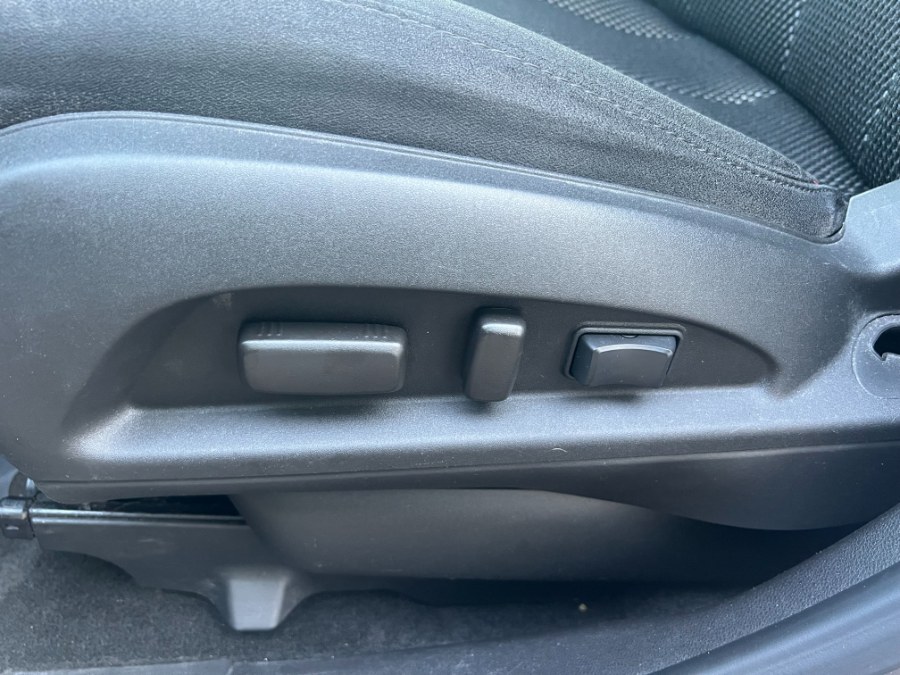 Used Chevrolet Equinox AWD 4dr LT w/1LT 2012 | Bristol Auto Center LLC. Bristol, Connecticut Used Chevrolet Equinox AWD 4dr LT w/1LT 2012 | Bristol Auto Center LLC. Bristol, Connecticut