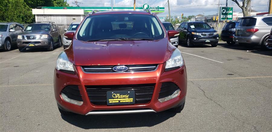 Used Ford Escape 4WD 4dr Titanium 2014 | Victoria Preowned Autos Inc. Little Ferry, New Jersey