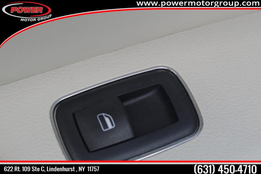 2017 Chrysler 300 Limited RWD, available for sale in Lindenhurst, New York | Power Motor Group. Lindenhurst, New York 2017 Chrysler 300 Limited RWD, available for sale in Lindenhurst, New York | Power Motor Group. Lindenhurst, New York