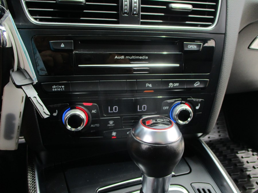 Used Audi SQ5 quattro 4dr 3.0T Prestige 2014 | South Shore Auto Brokers & Sales. Massapequa, New York Used Audi SQ5 quattro 4dr 3.0T Prestige 2014 | South Shore Auto Brokers & Sales. Massapequa, New York