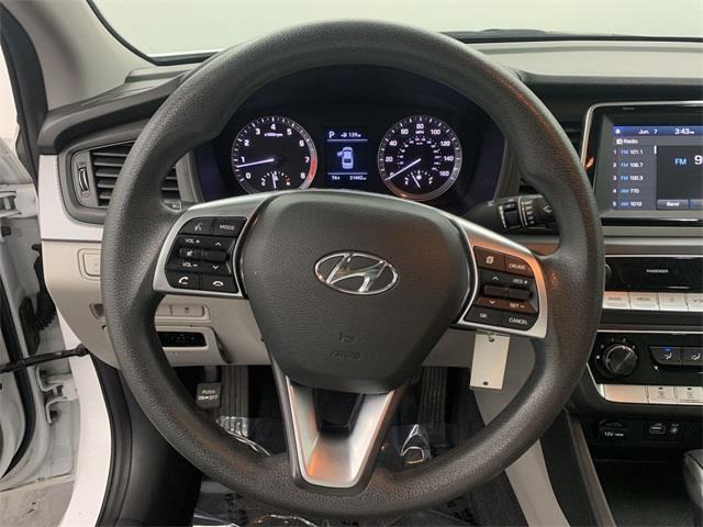 Used Hyundai Sonata SE 2019 | Eastchester Motor Cars. Bronx, New York Used Hyundai Sonata SE 2019 | Eastchester Motor Cars. Bronx, New York