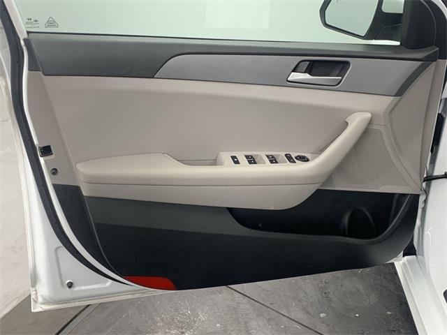 Used Hyundai Sonata SE 2019 | Eastchester Motor Cars. Bronx, New York Used Hyundai Sonata SE 2019 | Eastchester Motor Cars. Bronx, New York