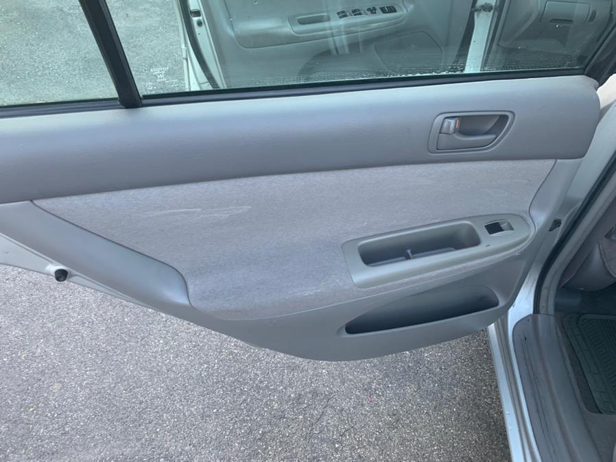 Used Toyota Camry 4dr Sdn LE Auto (Natl) 2002 | Rt 138 Auto Center Inc . Taunton, Massachusetts Used Toyota Camry 4dr Sdn LE Auto (Natl) 2002 | Rt 138 Auto Center Inc . Taunton, Massachusetts