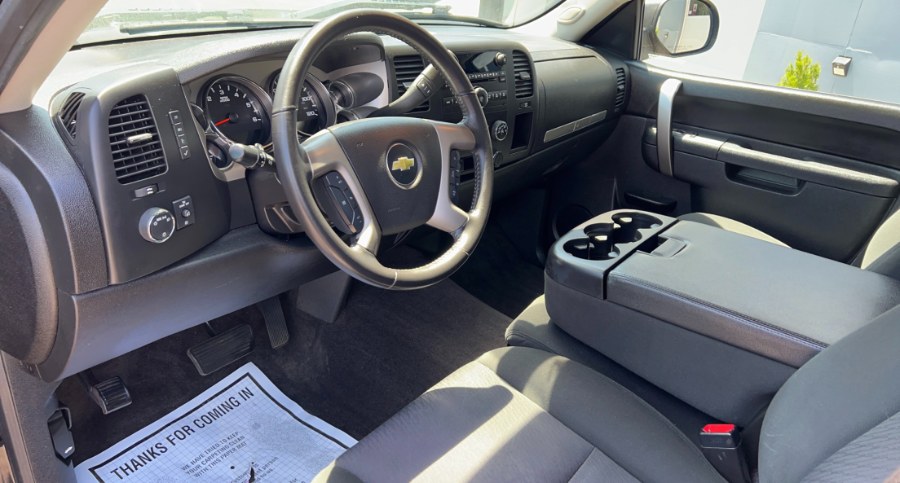 2013 Chevrolet Silverado 1500 4WD Reg Cab 119.0" LT, available for sale in Waterbury, Connecticut | West End Automotive Center. Waterbury, Connecticut 2013 Chevrolet Silverado 1500 4WD Reg Cab 119.0" LT, available for sale in Waterbury, Connecticut | West End Automotive Center. Waterbury, Connecticut