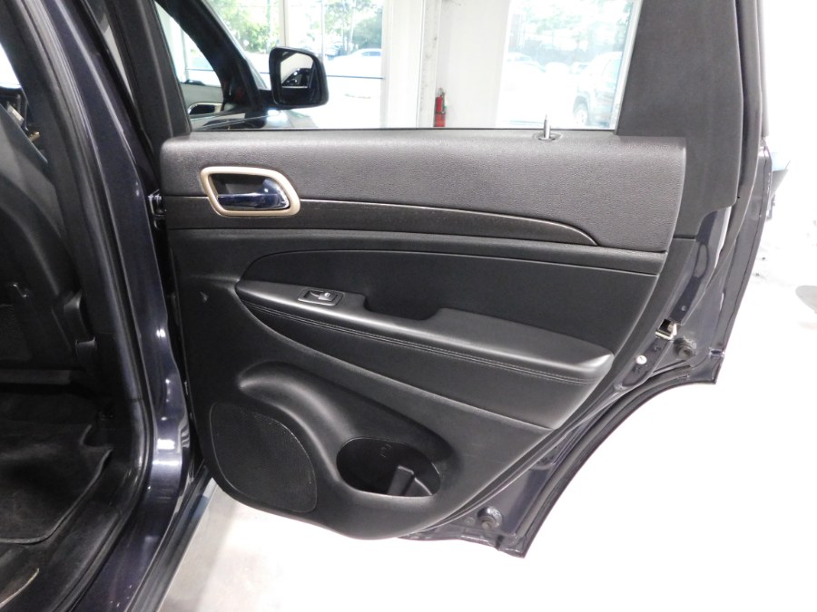 Used Jeep Grand Cherokee 4WD 4dr Altitude 2015 | Auto Gallery. Lodi, New Jersey Used Jeep Grand Cherokee 4WD 4dr Altitude 2015 | Auto Gallery. Lodi, New Jersey
