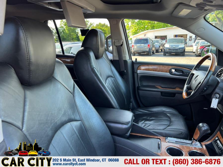 2011 Buick Enclave AWD 4dr CXL-1, available for sale in East Windsor, Connecticut | Car City LLC. East Windsor, Connecticut 2011 Buick Enclave AWD 4dr CXL-1, available for sale in East Windsor, Connecticut | Car City LLC. East Windsor, Connecticut