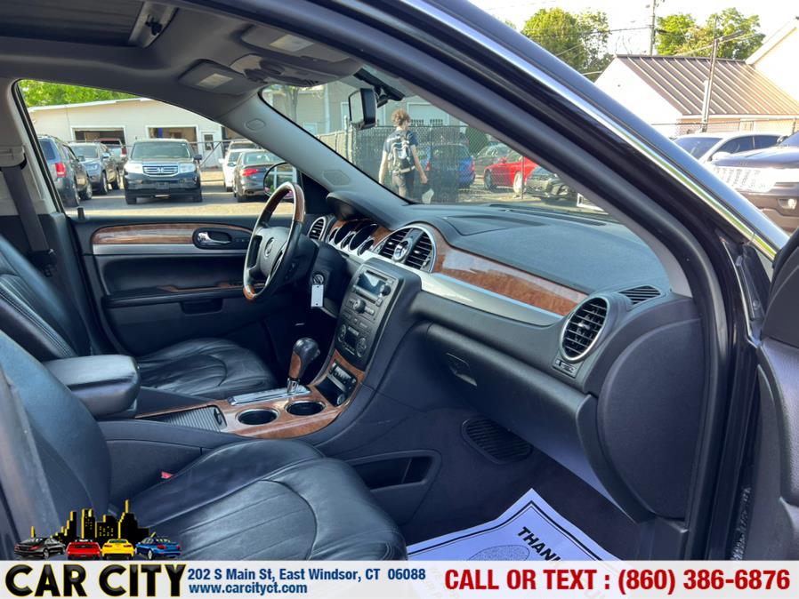 2011 Buick Enclave AWD 4dr CXL-1, available for sale in East Windsor, Connecticut | Car City LLC. East Windsor, Connecticut 2011 Buick Enclave AWD 4dr CXL-1, available for sale in East Windsor, Connecticut | Car City LLC. East Windsor, Connecticut