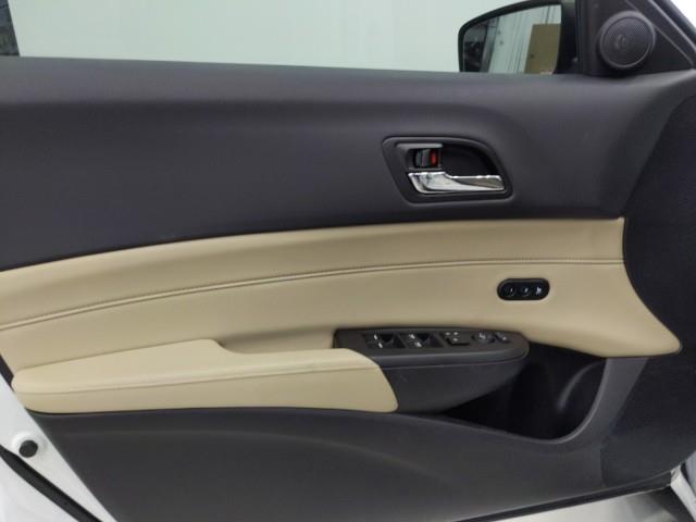 Used Acura Ilx w/ rearCam 2018 | Car Revolution. Maple Shade, New Jersey Used Acura Ilx w/ rearCam 2018 | Car Revolution. Maple Shade, New Jersey