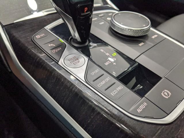 Used BMW 3 Series 330i xDrive w/ Navi & rearCam 2020 | Car Revolution. Maple Shade, New Jersey Used BMW 3 Series 330i xDrive w/ Navi & rearCam 2020 | Car Revolution. Maple Shade, New Jersey