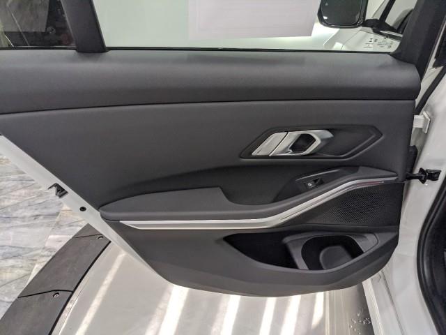 Used BMW 3 Series 330i xDrive w/ Navi & rearCam 2020 | Car Revolution. Maple Shade, New Jersey Used BMW 3 Series 330i xDrive w/ Navi & rearCam 2020 | Car Revolution. Maple Shade, New Jersey
