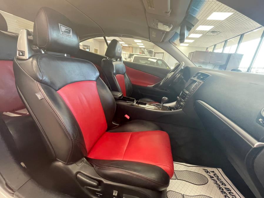Used Lexus IS 350C 2dr Conv 2011 | Power Motors East. Massapequa Park, New York Used Lexus IS 350C 2dr Conv 2011 | Power Motors East. Massapequa Park, New York