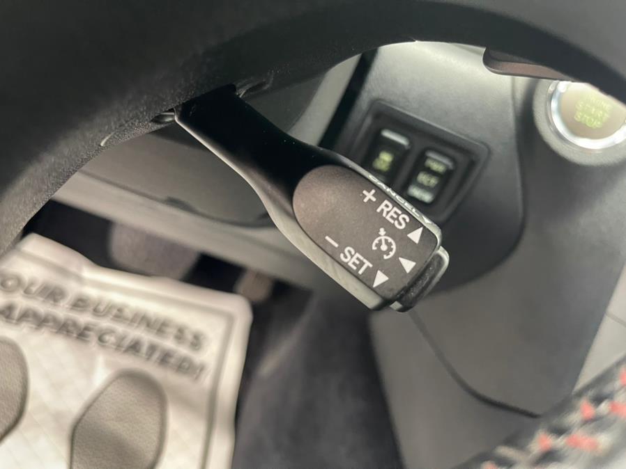 Used Lexus IS 350C 2dr Conv 2011 | Power Motors East. Massapequa Park, New York Used Lexus IS 350C 2dr Conv 2011 | Power Motors East. Massapequa Park, New York