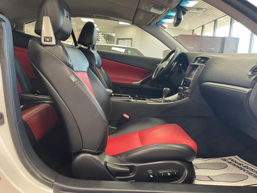 Used Lexus IS 350C 2dr Conv 2011 | Power Motors East. Massapequa Park, New York Used Lexus IS 350C 2dr Conv 2011 | Power Motors East. Massapequa Park, New York