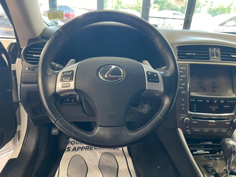 Used Lexus IS 350C 2dr Conv 2011 | Power Motors East. Massapequa Park, New York Used Lexus IS 350C 2dr Conv 2011 | Power Motors East. Massapequa Park, New York