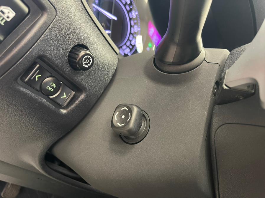 Used Lexus IS 350C 2dr Conv 2011 | Power Motors East. Massapequa Park, New York Used Lexus IS 350C 2dr Conv 2011 | Power Motors East. Massapequa Park, New York