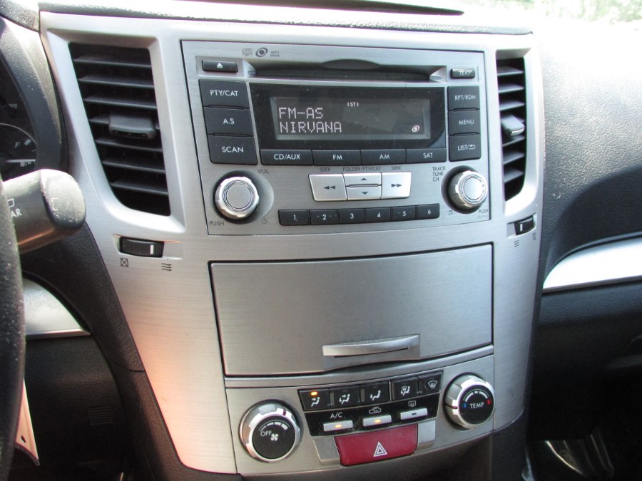 2012 Subaru Outback 4dr Wgn H4 Auto 2.5i Premium, available for sale in East Windsor, Connecticut | United Auto Sales of E Windsor, Inc. East Windsor, Connecticut 2012 Subaru Outback 4dr Wgn H4 Auto 2.5i Premium, available for sale in East Windsor, Connecticut | United Auto Sales of E Windsor, Inc. East Windsor, Connecticut