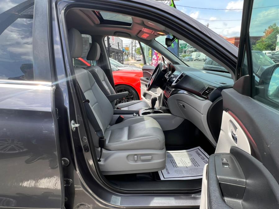 2017 Honda Pilot EX-L w/Honda Sensing AWD, available for sale in Linden, New Jersey | Champion Auto Sales. Linden, New Jersey 2017 Honda Pilot EX-L w/Honda Sensing AWD, available for sale in Linden, New Jersey | Champion Auto Sales. Linden, New Jersey