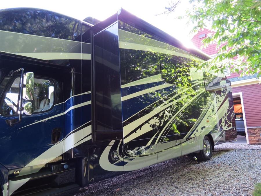 Used Jayco Seneca Prestige Mhc 2022 | Lake City Exports Inc. Auburn, Maine Used Jayco Seneca Prestige Mhc 2022 | Lake City Exports Inc. Auburn, Maine