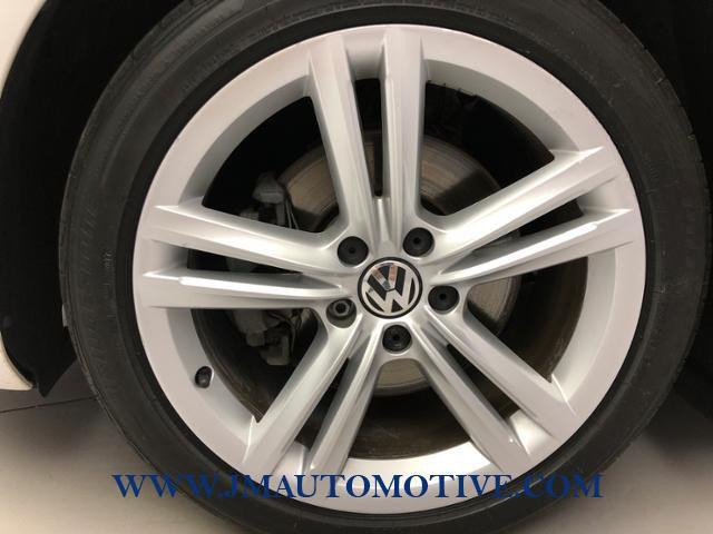 2015 Volkswagen Passat 4dr Sdn 1.8T Auto SE PZEV *Ltd Avai, available for sale in Naugatuck, Connecticut | J&M Automotive Sls&Svc LLC. Naugatuck, Connecticut 2015 Volkswagen Passat 4dr Sdn 1.8T Auto SE PZEV *Ltd Avai, available for sale in Naugatuck, Connecticut | J&M Automotive Sls&Svc LLC. Naugatuck, Connecticut