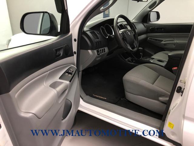 2015 Toyota Tacoma 4WD Access Cab I4 AT, available for sale in Naugatuck, Connecticut | J&M Automotive Sls&Svc LLC. Naugatuck, Connecticut 2015 Toyota Tacoma 4WD Access Cab I4 AT, available for sale in Naugatuck, Connecticut | J&M Automotive Sls&Svc LLC. Naugatuck, Connecticut