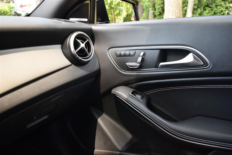 Used Mercedes-benz Cla CLA 250 4MATIC AWD 4dr Coupe 2019 | Camy Cars. Great Neck, New York Used Mercedes-benz Cla CLA 250 4MATIC AWD 4dr Coupe 2019 | Camy Cars. Great Neck, New York