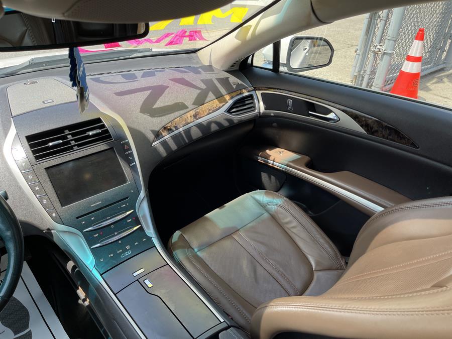 2013 Lincoln MKZ 4dr Sdn AWD, available for sale in Bronx, New York | New York Motors Group Solutions LLC. Bronx, New York 2013 Lincoln MKZ 4dr Sdn AWD, available for sale in Bronx, New York | New York Motors Group Solutions LLC. Bronx, New York