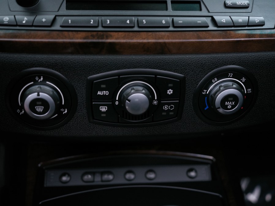 2008 BMW Z4 2dr Roadster 3.0si, available for sale in North Salem, New York | Meccanic Shop North Inc. North Salem, New York 2008 BMW Z4 2dr Roadster 3.0si, available for sale in North Salem, New York | Meccanic Shop North Inc. North Salem, New York