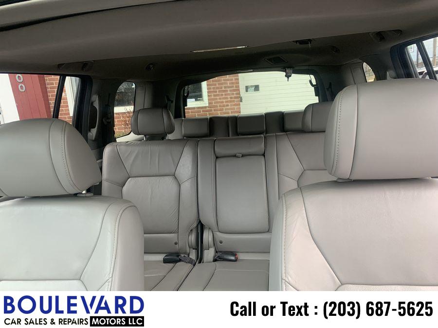 Used Honda Pilot EX-L Sport Utility 4D 2011 | Boulevard Motors LLC. New Haven, Connecticut Used Honda Pilot EX-L Sport Utility 4D 2011 | Boulevard Motors LLC. New Haven, Connecticut