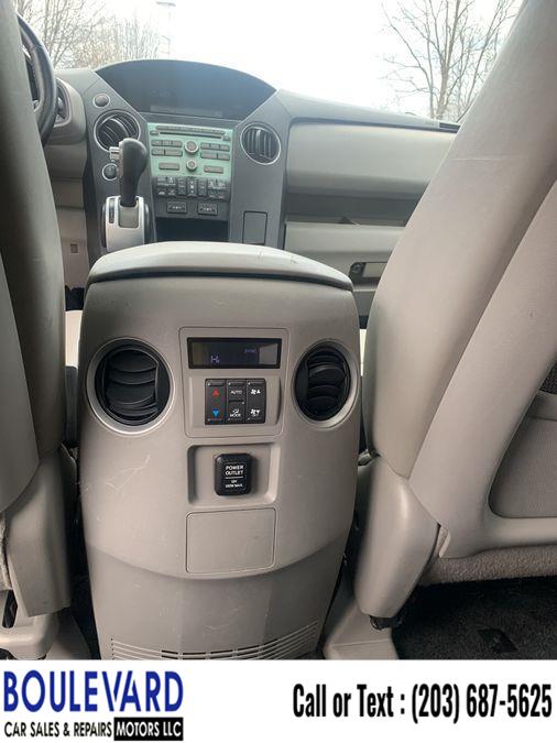 Used Honda Pilot EX-L Sport Utility 4D 2011 | Boulevard Motors LLC. New Haven, Connecticut Used Honda Pilot EX-L Sport Utility 4D 2011 | Boulevard Motors LLC. New Haven, Connecticut