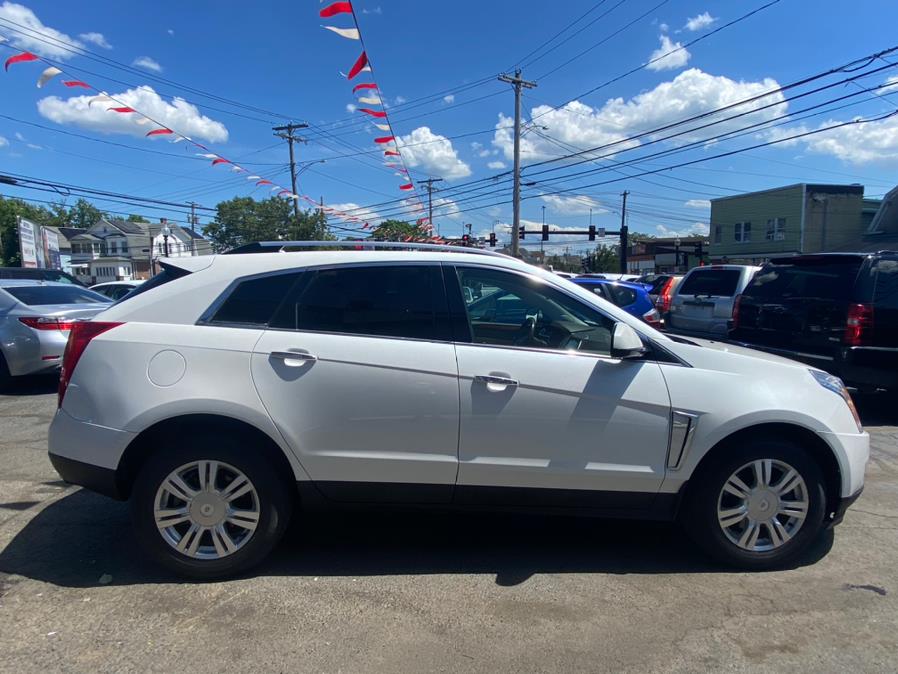 2014 Cadillac SRX AWD 4dr Luxury Collection, available for sale in Bridgeport, Connecticut | CT Auto. Bridgeport, Connecticut 2014 Cadillac SRX AWD 4dr Luxury Collection, available for sale in Bridgeport, Connecticut | CT Auto. Bridgeport, Connecticut