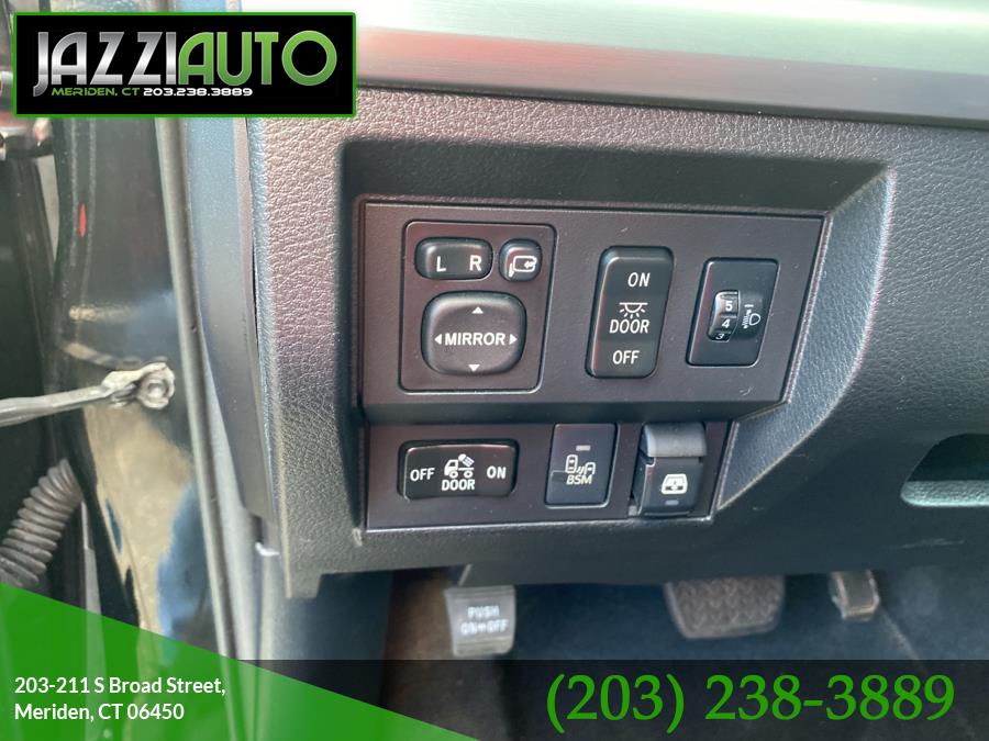 2014 Toyota Tundra 4WD Truck CrewMax 5.7L V8 6-Spd AT Platinum (Natl), available for sale in Meriden, Connecticut | Jazzi Auto Sales LLC. Meriden, Connecticut 2014 Toyota Tundra 4WD Truck CrewMax 5.7L V8 6-Spd AT Platinum (Natl), available for sale in Meriden, Connecticut | Jazzi Auto Sales LLC. Meriden, Connecticut