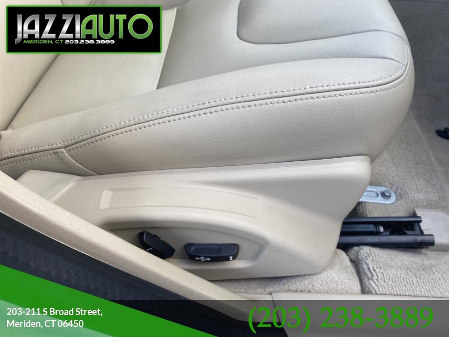Used Volvo S60 4dr Sdn T5 Premier AWD 2016 | Jazzi Auto Sales LLC. Meriden, Connecticut Used Volvo S60 4dr Sdn T5 Premier AWD 2016 | Jazzi Auto Sales LLC. Meriden, Connecticut