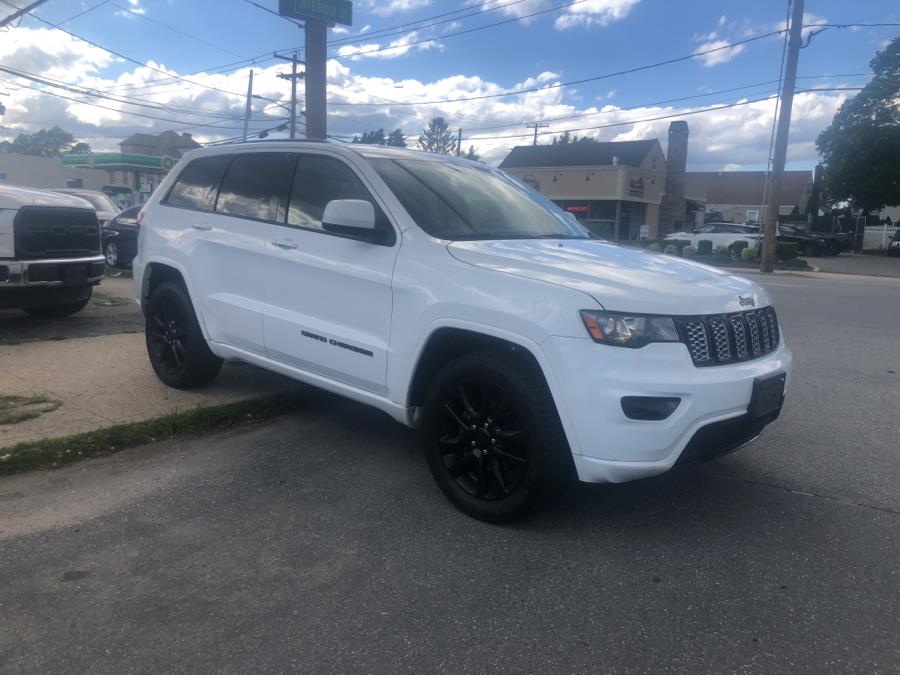Used Jeep Grand Cherokee Altitude 4x4 2019 | Signature Auto Sales. Franklin Square, New York Used Jeep Grand Cherokee Altitude 4x4 2019 | Signature Auto Sales. Franklin Square, New York