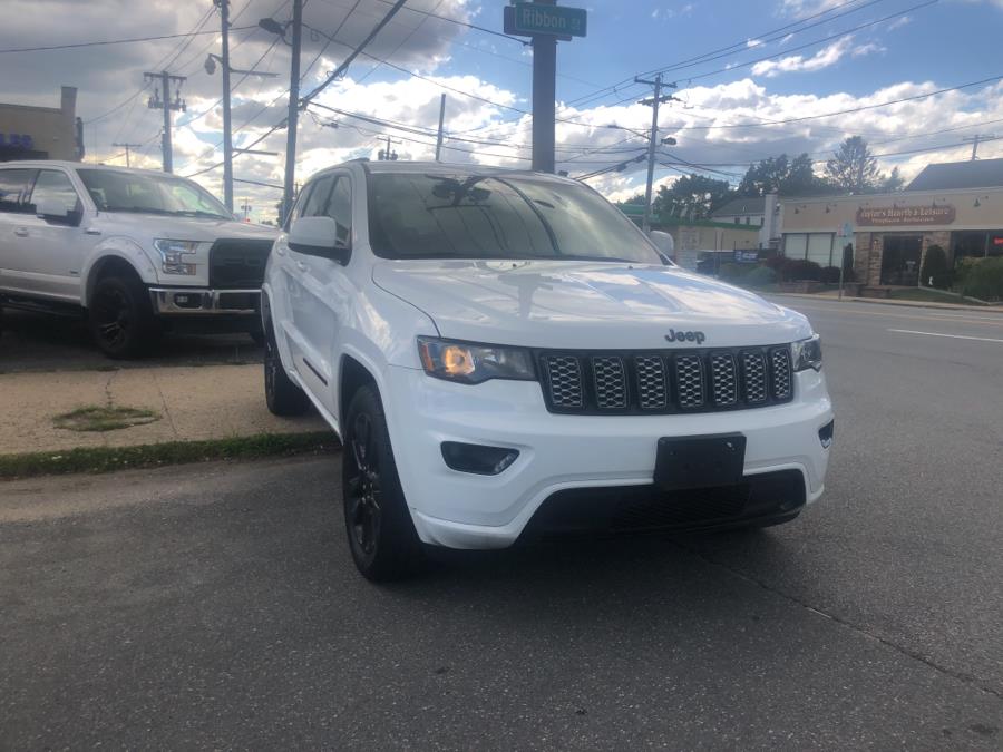 Used Jeep Grand Cherokee Altitude 4x4 2019 | Signature Auto Sales. Franklin Square, New York Used Jeep Grand Cherokee Altitude 4x4 2019 | Signature Auto Sales. Franklin Square, New York