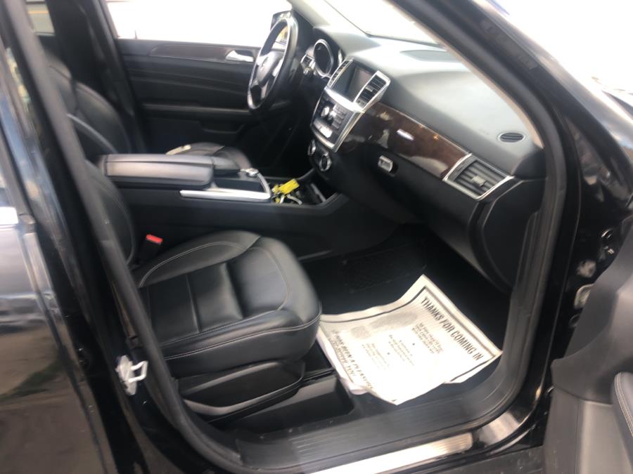 Used Mercedes-Benz M-Class 4MATIC 4dr ML 350 2012 | Signature Auto Sales. Franklin Square, New York Used Mercedes-Benz M-Class 4MATIC 4dr ML 350 2012 | Signature Auto Sales. Franklin Square, New York